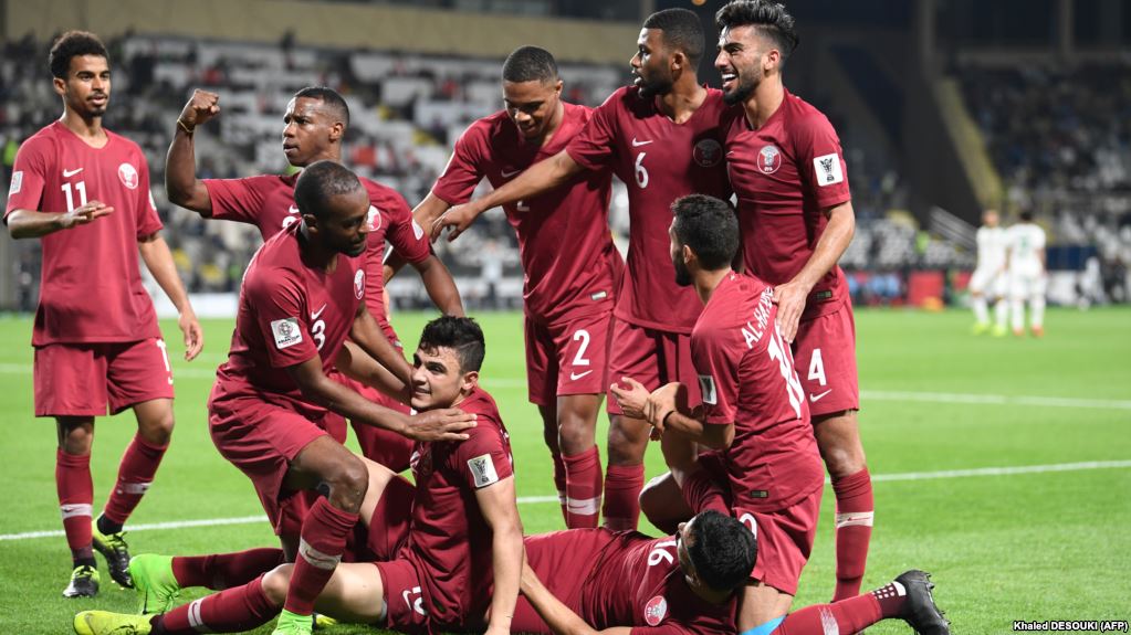 كأس آسيا: قطر تواصل مغامرتها وتتأهل للربع النهائي على حساب العراق