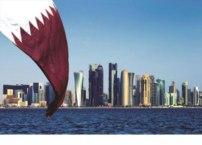 منذ اندلاع الأزمة الخليجية: مسؤول قطري رفيع المستوى يحلّ بالامارات