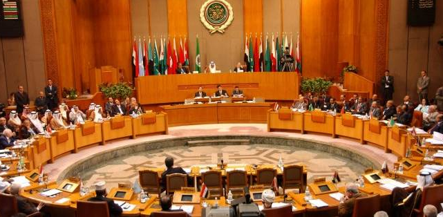 القمة العربية في تونس: مميزاتها وإنعكاساتها على محيطها الإقليمي