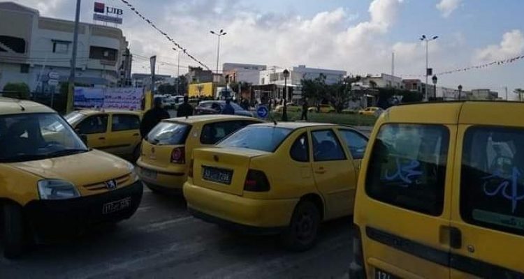 المنستير: أصحاب سيارات التاكسي الفردي ينفذون وقفة احتجاجية