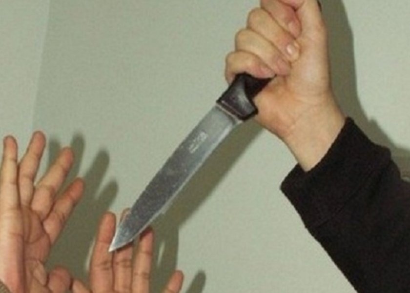 قفصة : زوج يقتل زوجته طعنا بالسكين