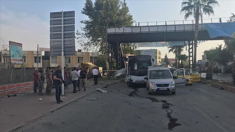 تركيا.. جرحى في هجوم إرهابي استهدف حافلة للشرطة