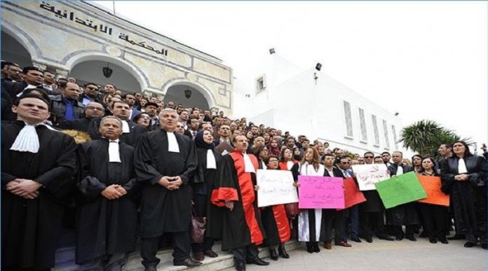 غدا: وقفات احتجاجية ويوم غضب وطني للمحامين