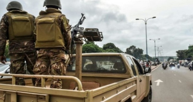 مقتل 15 جنديّا في هجوم إرهابي في مالي