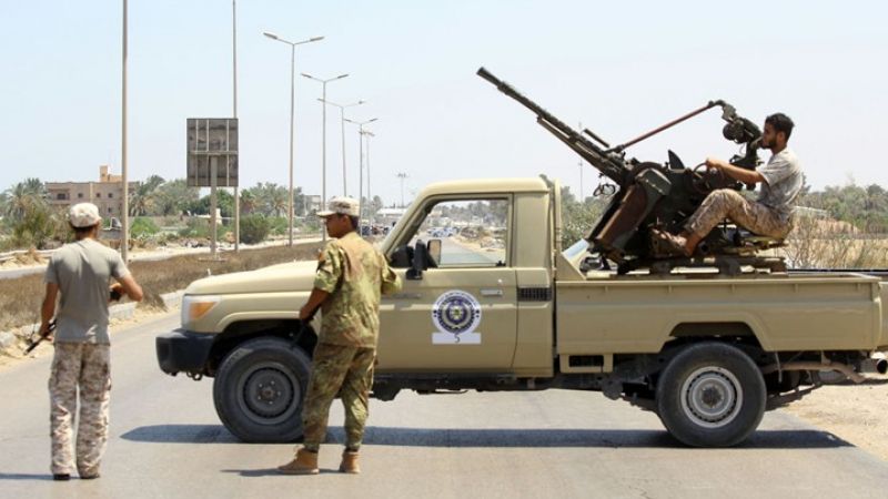 طرابلس: الجيش الليبي يسيطر​​​​​​​ على طريق المطار