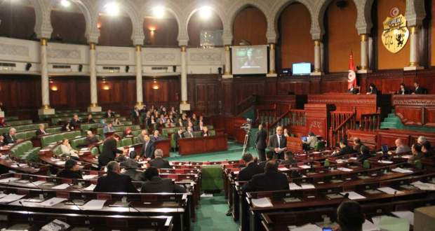 البرلمان يوضح أسباب منع الصحفيين من دخول مقره!!