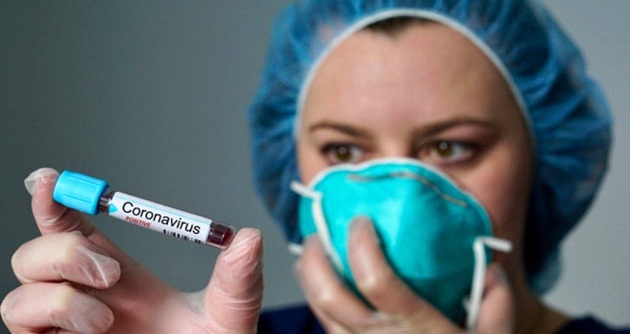 عالم بريطاني يكشف أبسط طريقة للوقاية من فيروس كورونا