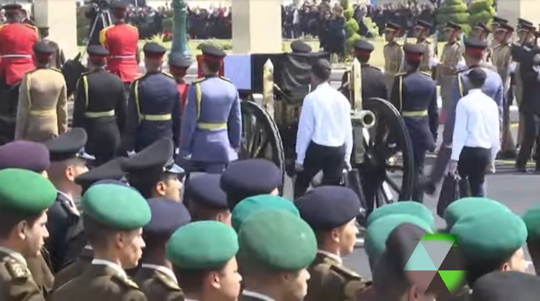 (بالفيديو): تشييع جثمان الرئيس المصري الراحل حسني مبارك في جنازة عسكرية