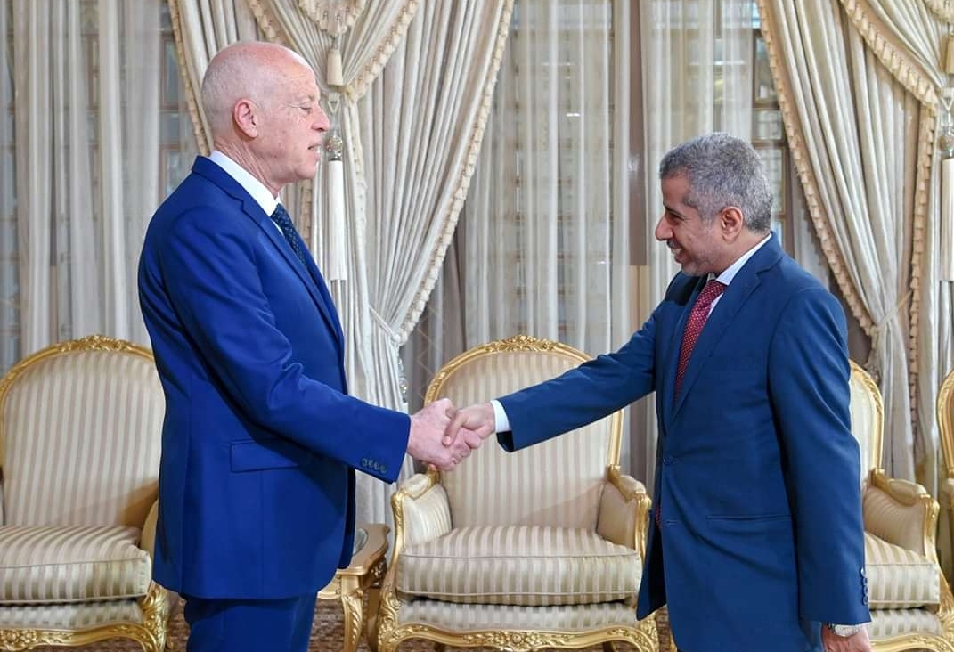 (بالفيديو): رئيس الجمهورية يلتقي بالأمين العام لمجلس وزراء الداخلية العرب