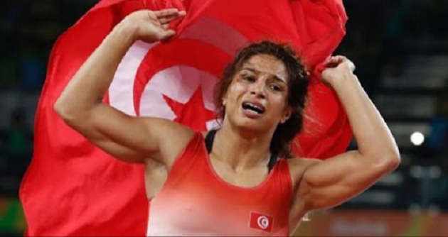 التونسية مروى العمري تُتوّج ببطولة إفريقيا للمصارعة