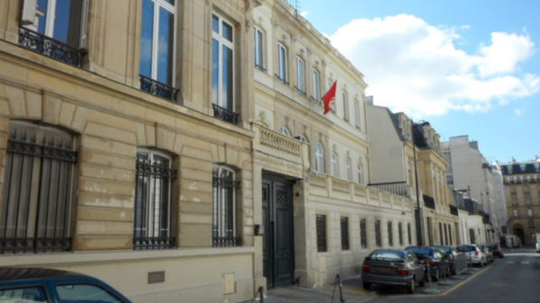 القنصلية التونسية بباريس توجّه بلاغا هامّا إلى كافّة أفراد الجالية بفرنسا