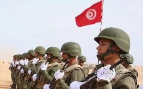 تعليق التجنيد للخدمة العسكرية في تونس