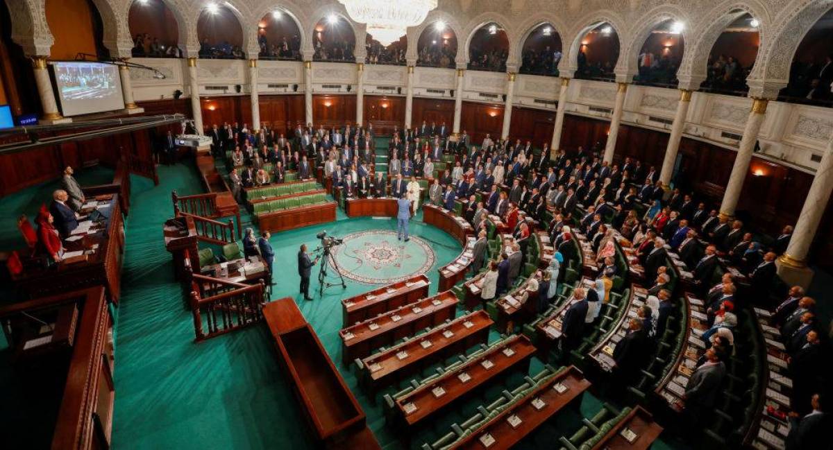مكتب البرلمان يدين تعطيل أعمال الجلسة العامّة من قبل كتلة الحزب الدستوري الحرّ