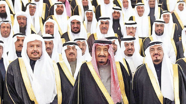 أصاب الأسرة الحاكمة: فيروس كورونا يضرب آل سعود!!