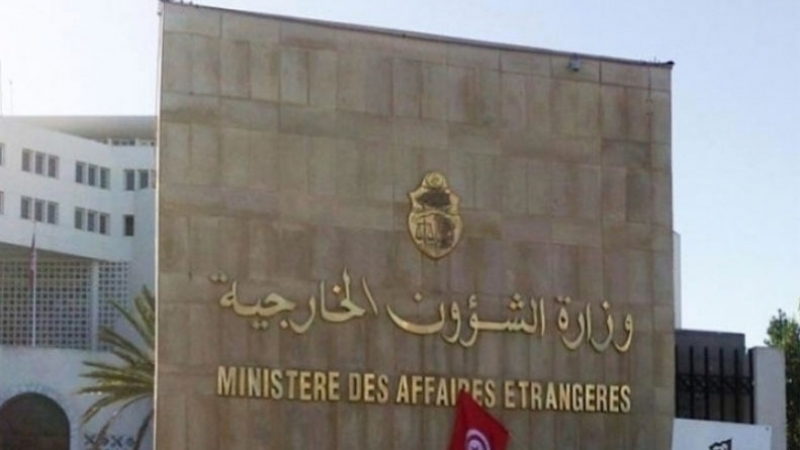 فرض تأشيرة على التونسيين العائدين من الخارج بقيمة 100 أورو... القنصلية العامة للجمهورية التونسيةتوضح