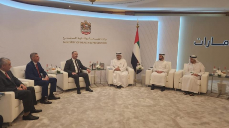 مرابط يلتقي نائب رئيس الإمارات خلال المؤتمر العربي للصحة بدبي