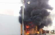 صفاقس: حريق ضخم بمحلّ بيع البنزين بطريق المطار