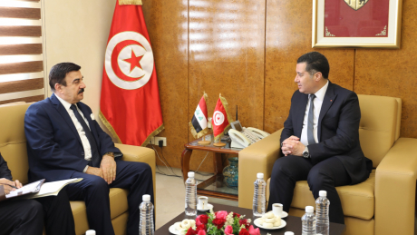 تونس والعراق تتفقان على تسوية الملفات العالقة في مجال الطيران المدني