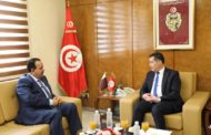 في لقاء مثمر: وزير النقل يستقبل سفير دولة قطر بتونس.. وتأكيد على دعم التعاون بين البلدين